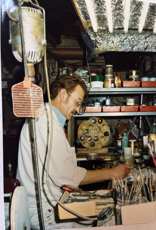 Een Antiek Nest - een Leven in Restauratie  3.jpg