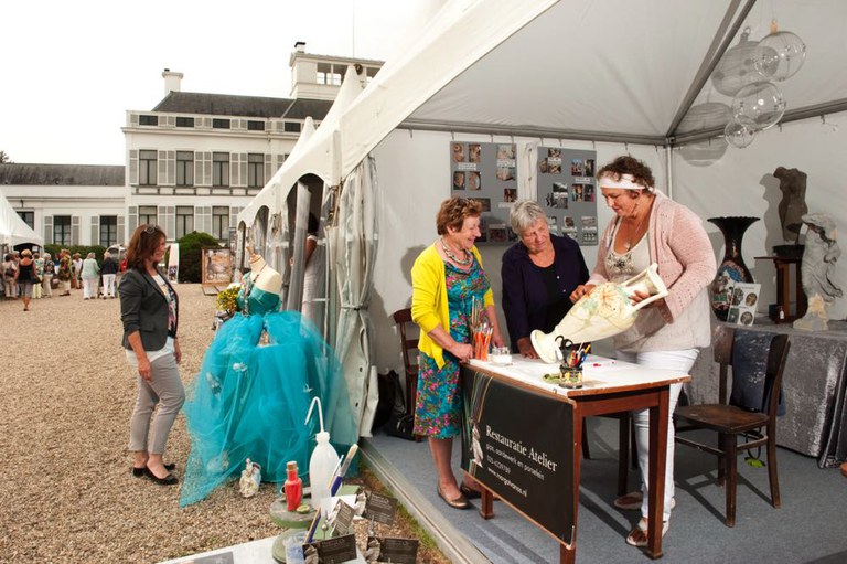 Een Antiek Nest - een Leven in Restauratie  9.jpg