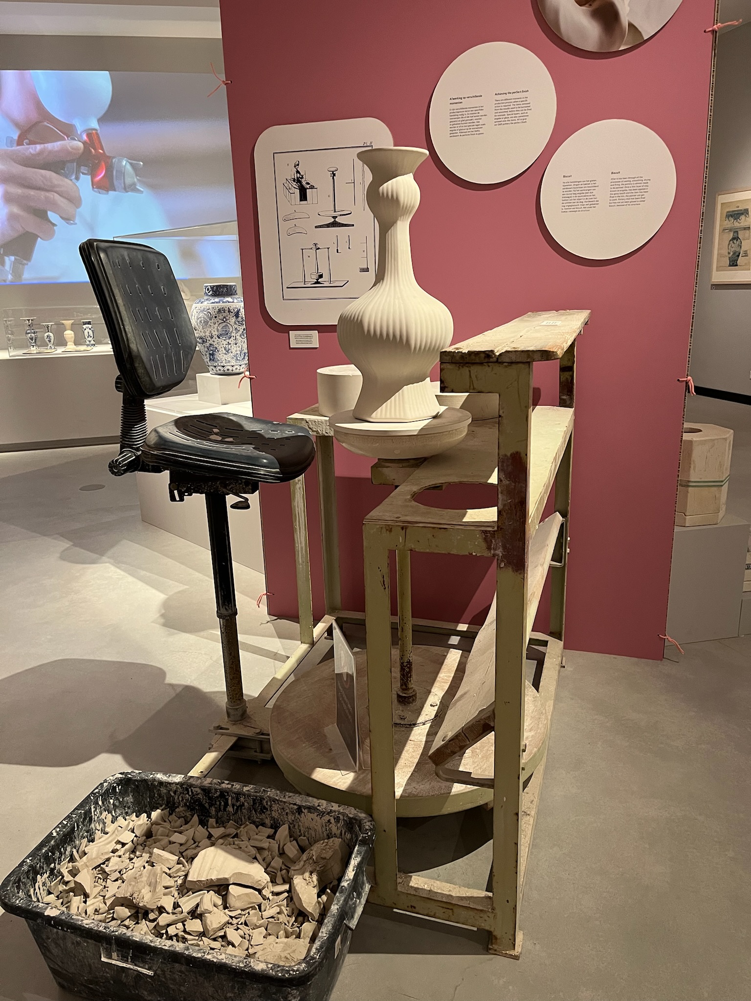 Pottenbakken in Hilversum en op Bali 7.JPG