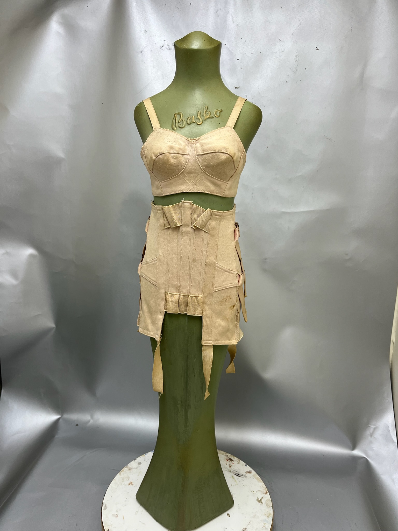 Vintage reparatie van Jugendstil-vazen 4.JPG